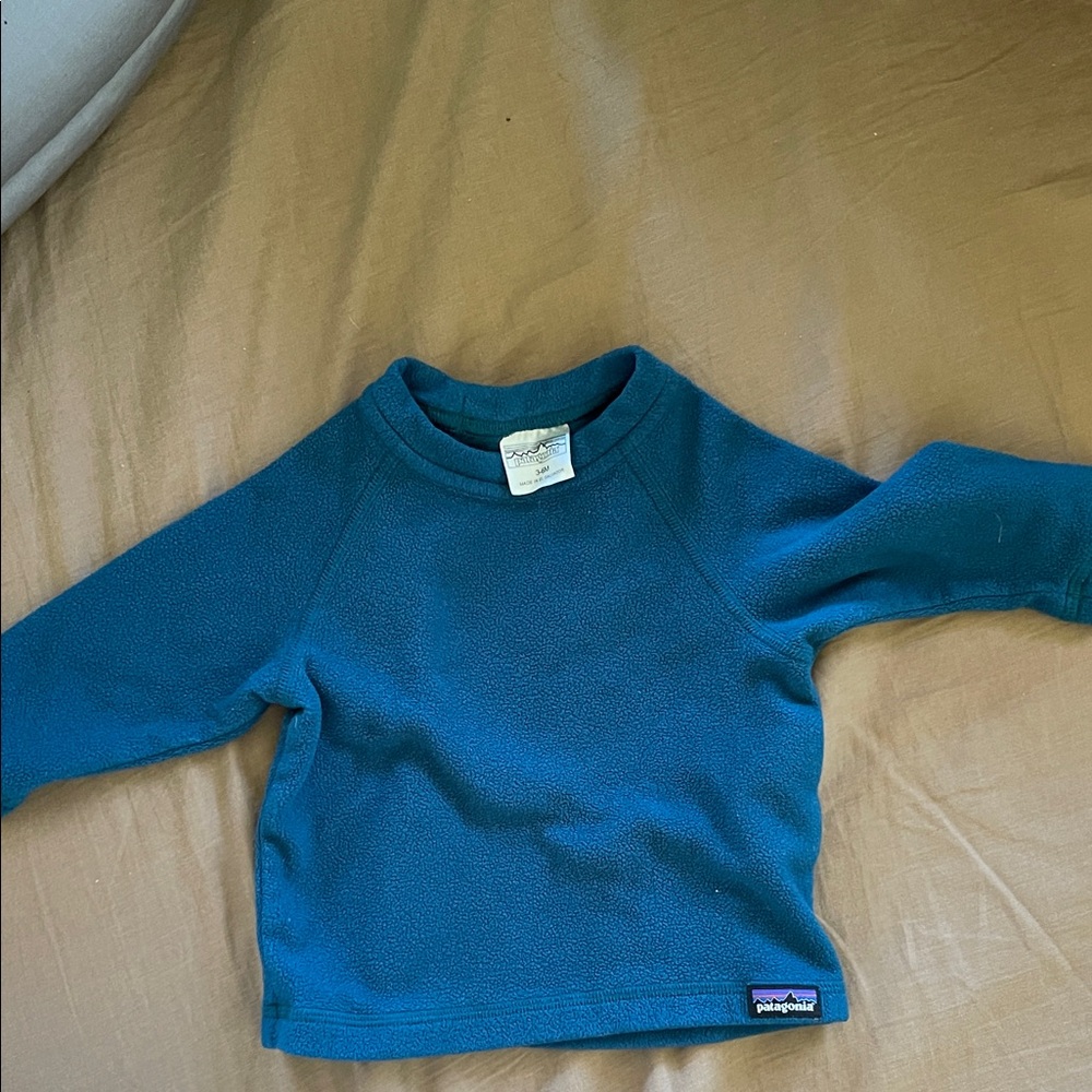 Patagonia Kids Teal Long Sleeve Sweater